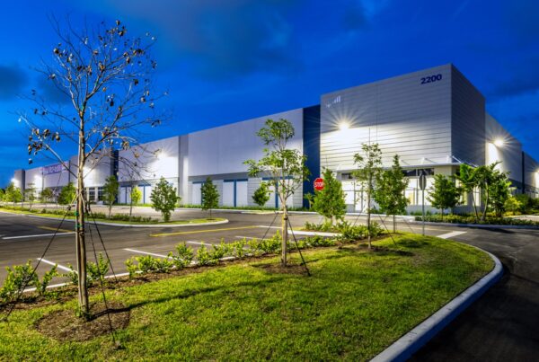 Bridge-Portfolio-BP Everglades exterior dusk