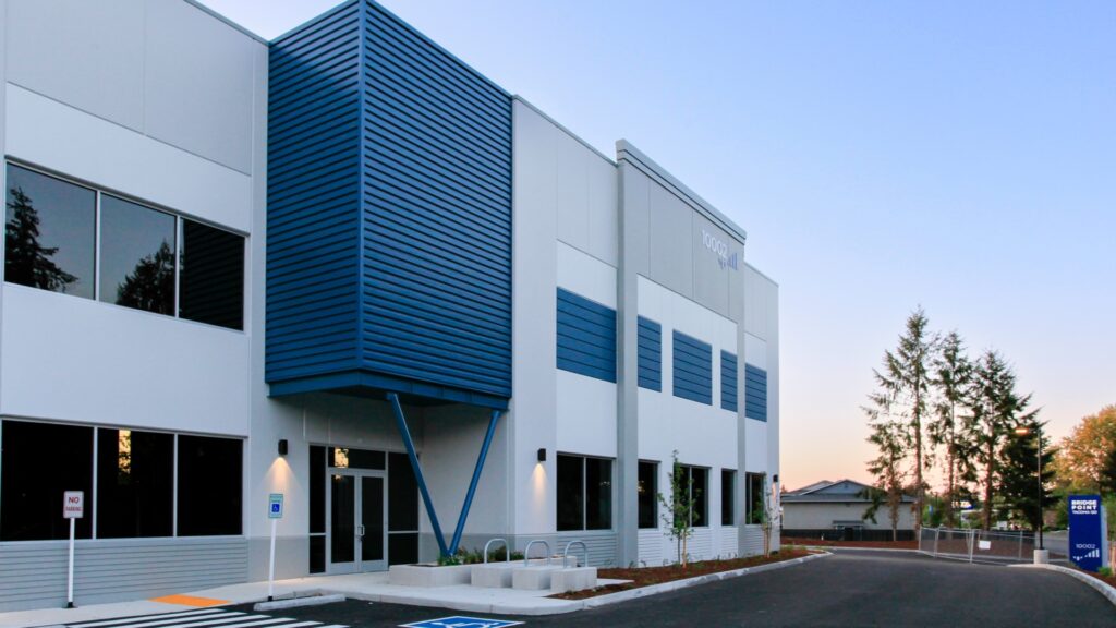 Bridge-Portfolio-BP Tacoma 120-11 Bridge-Portfolio-BP Tacoma 120 exterior